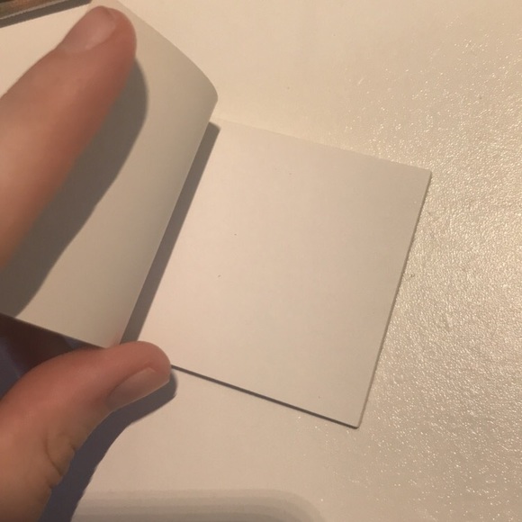 AMERICAN GIRL SAIGE’S PAINT SET - Picture 13 of 13